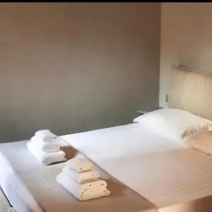 https://palazzo-monterone-al-pantheon.it-romehotels.com